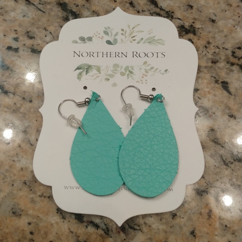 Leather earrings